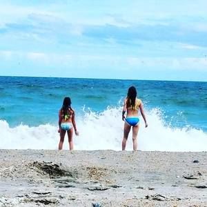 Meet your Posher, Mira